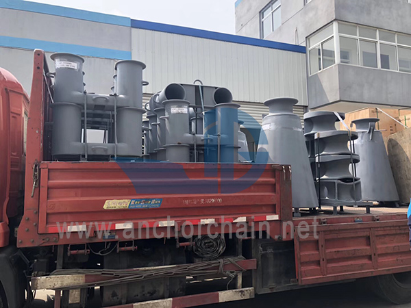 DIN81907-1997 میرین مورنگ فیئرلیڈز رولر پیڈسٹل کے ساتھ