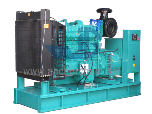 میرین 700KW کمنز ڈیزل انجن جنریٹر سیٹ